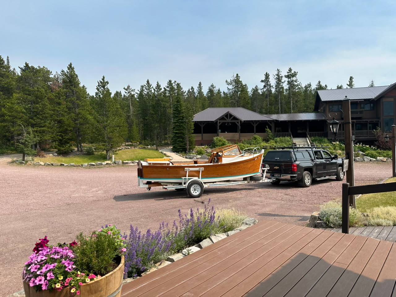 Summit Mountain Lodge & Stakehouse workplace